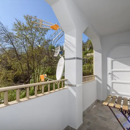 - Mountain View & Parking Aosta