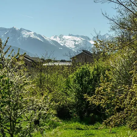 Apartment - Mountain View & Parking